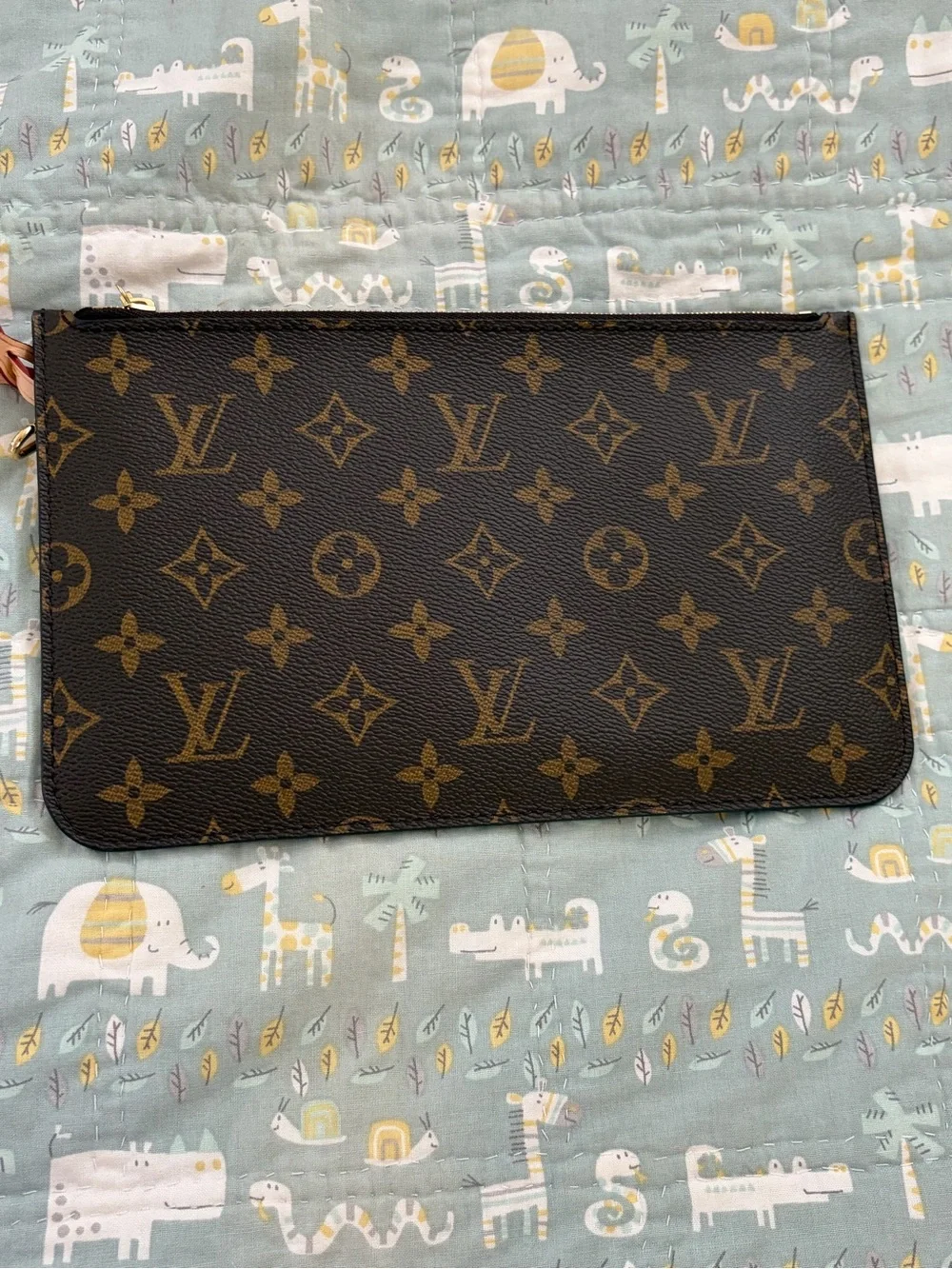 Louis Vuitton like new